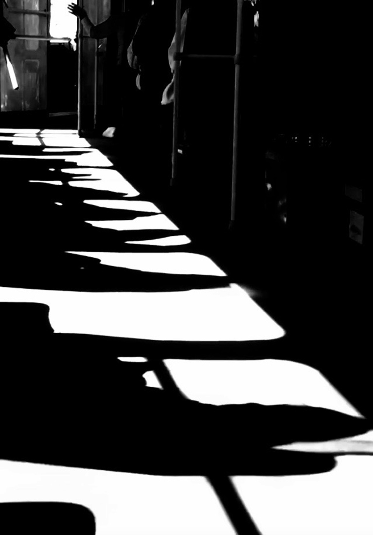 Визуальное исследование объекта: трамвай.