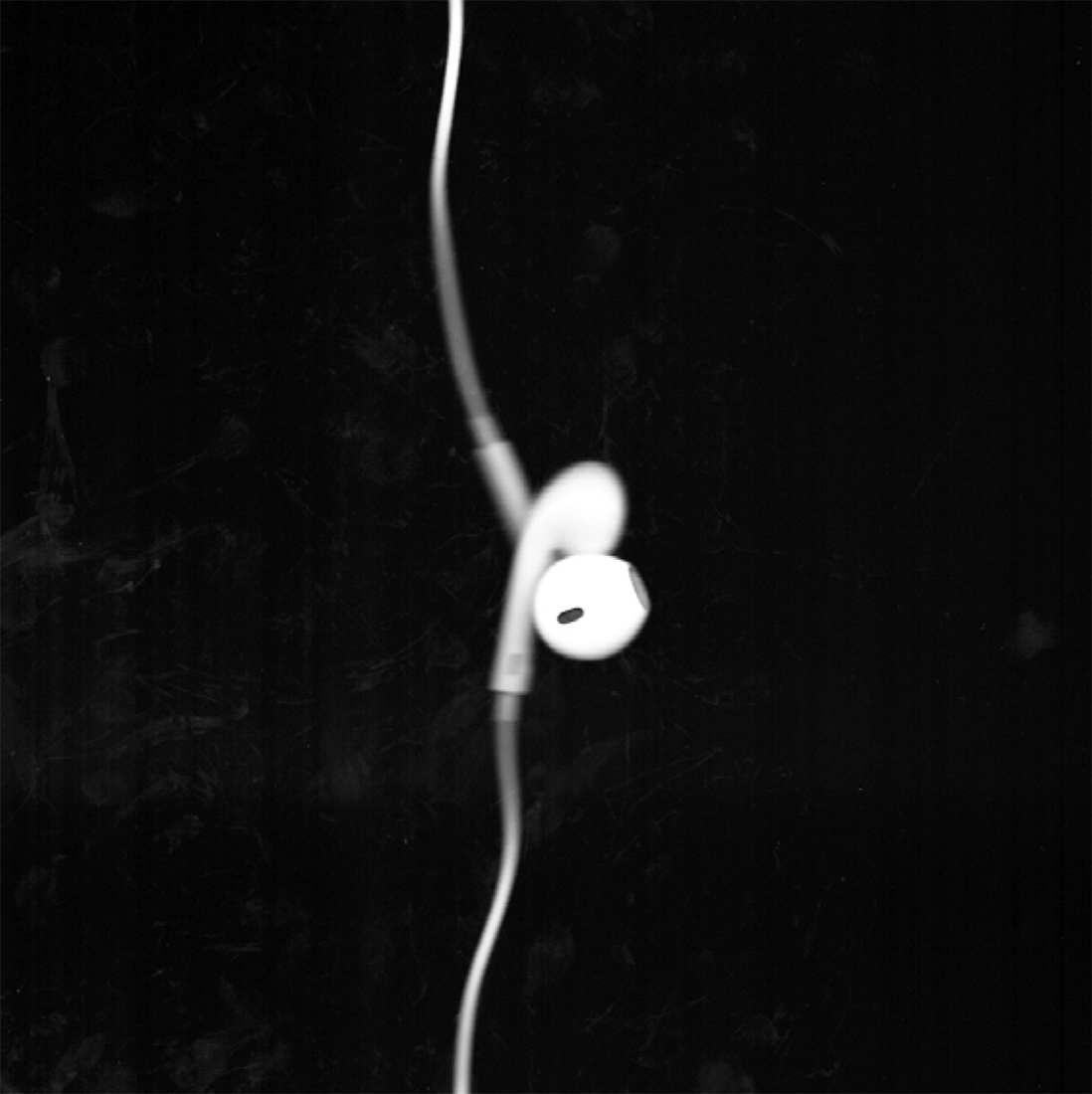 Визуальное исследование объекта: наушники.