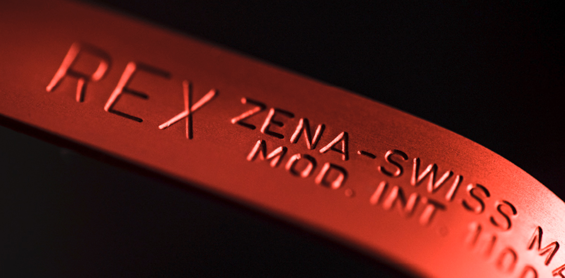 Визуальное исследование объекта: овощечистка.