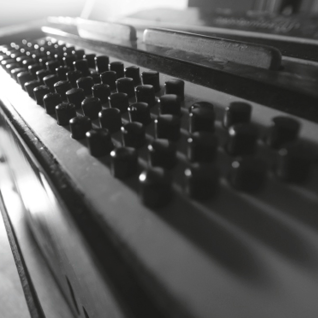 Визуальное исследование объекта: аккордеон.