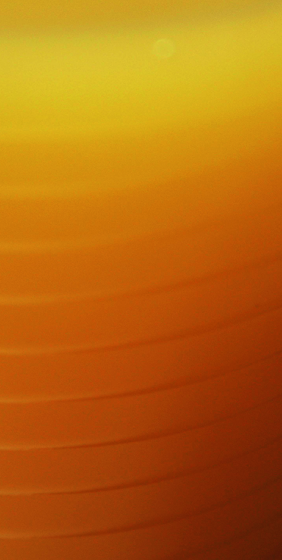 Визуальное исследование объекта: пластиковый стаканчик.